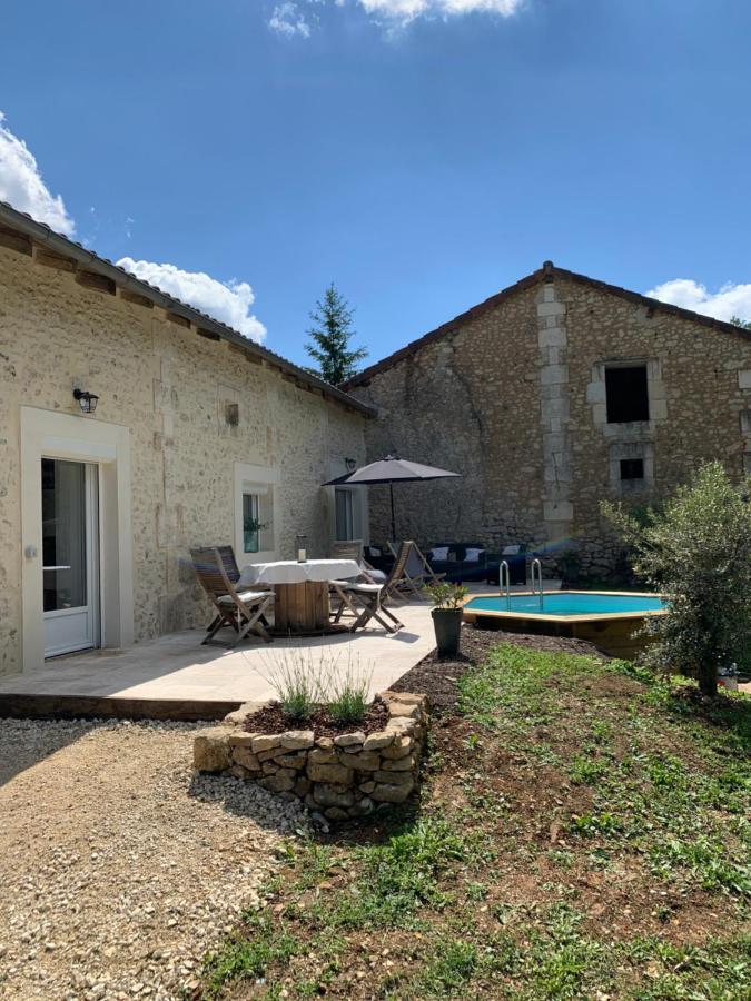 L Ostal Villa Trelissac ภายนอก รูปภาพ